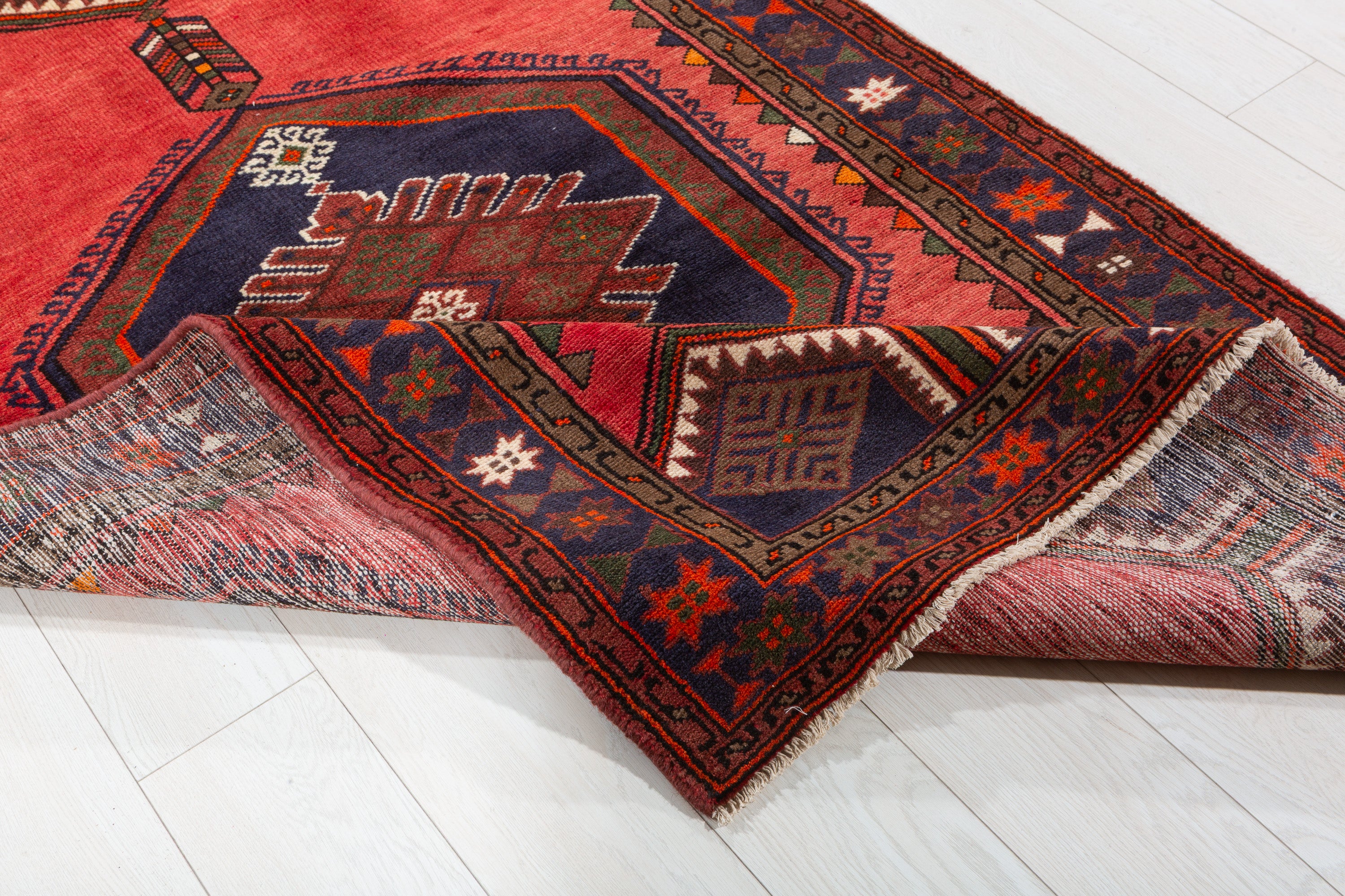 Vintage Coral, Navy Blue Diamond Medallion Area Rug – 6' 2" x 3' 10" (187 x 118 cm)