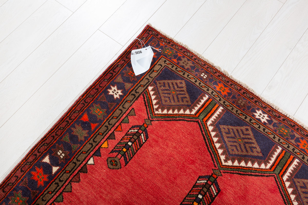 Vintage Coral, Navy Blue Diamond Medallion Area Rug – 6' 2" x 3' 10" (187 x 118 cm)