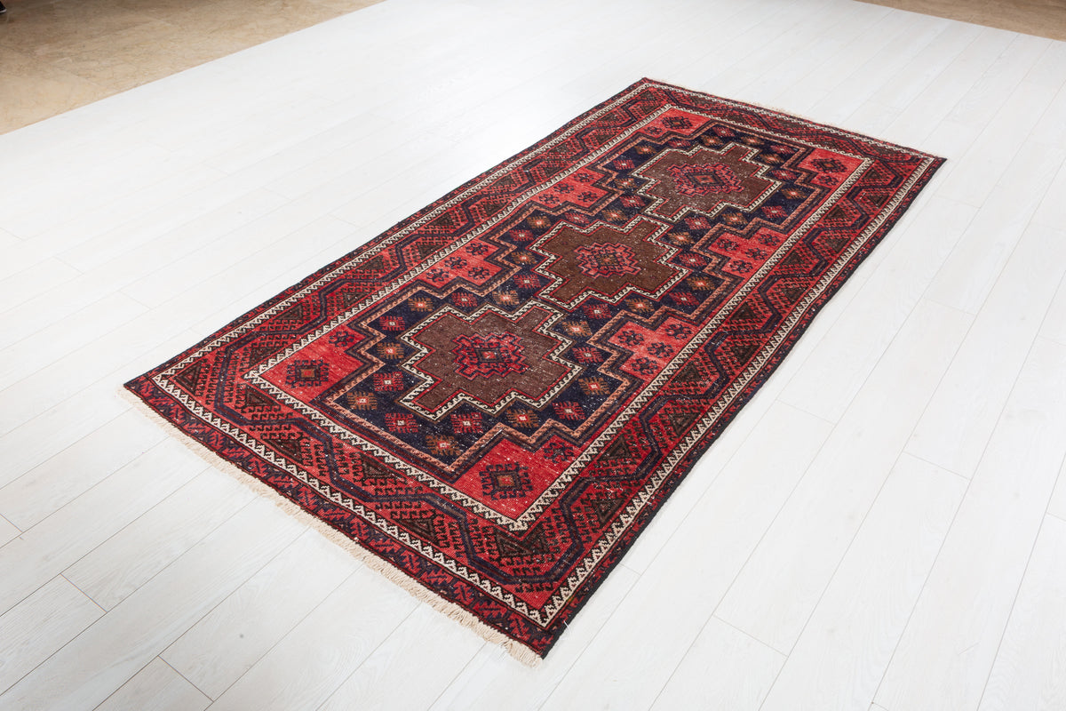 Vintage Navy Blue, Red Stepped Diamond Area Rug – 7' 9" x 3' 11" (236 x 119 cm)