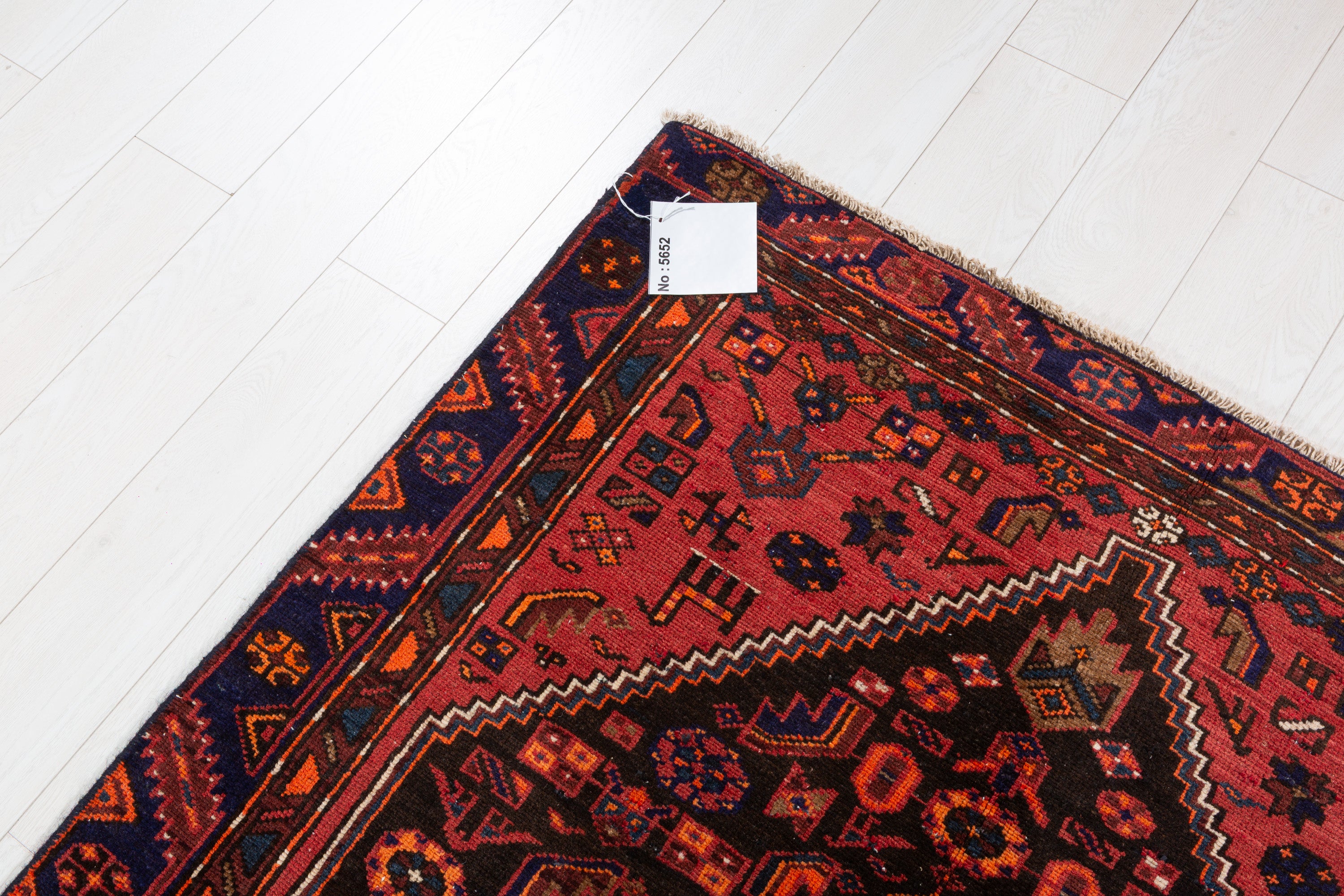 Vintage Black, Rust Red Elongated Medallion Area Rug – 7' 5" x 4' 0" (226 x 123 cm)