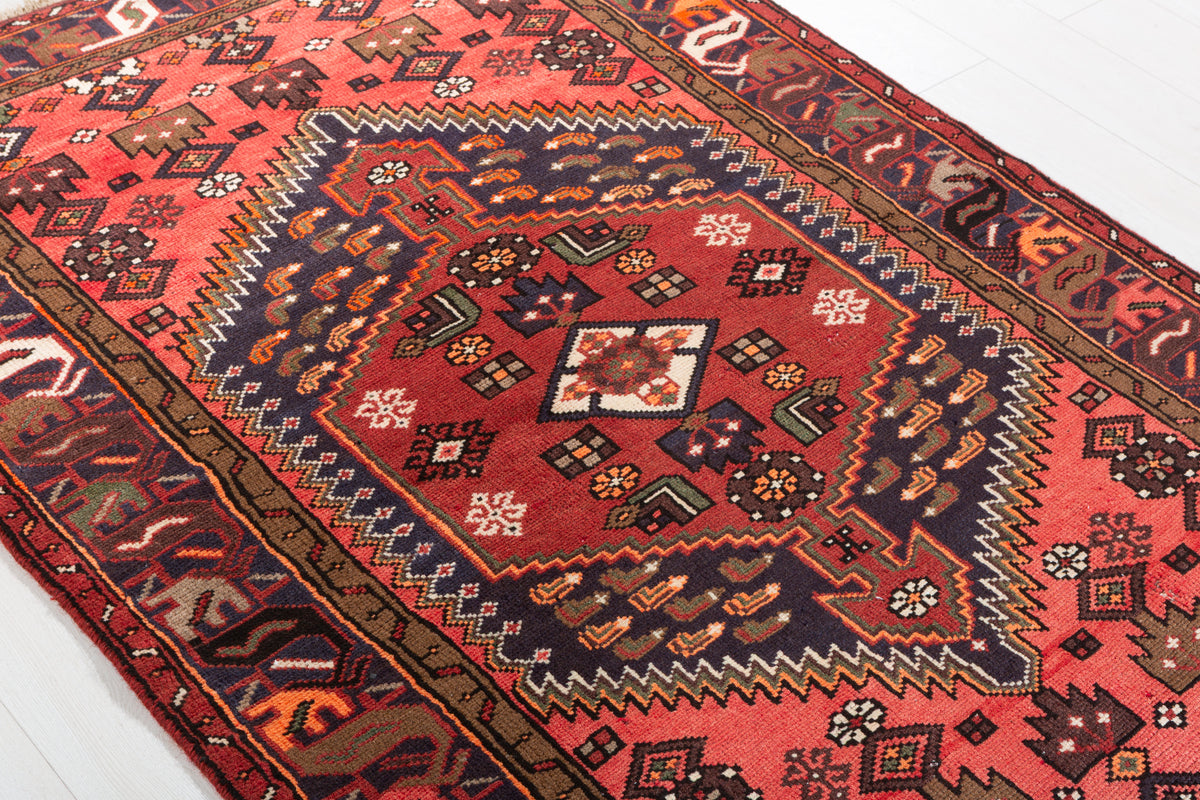 Vintage Coral, Rust Red Tribal Medallion Area Rug – 6' 2" x 4' 0" (188 x 122 cm)
