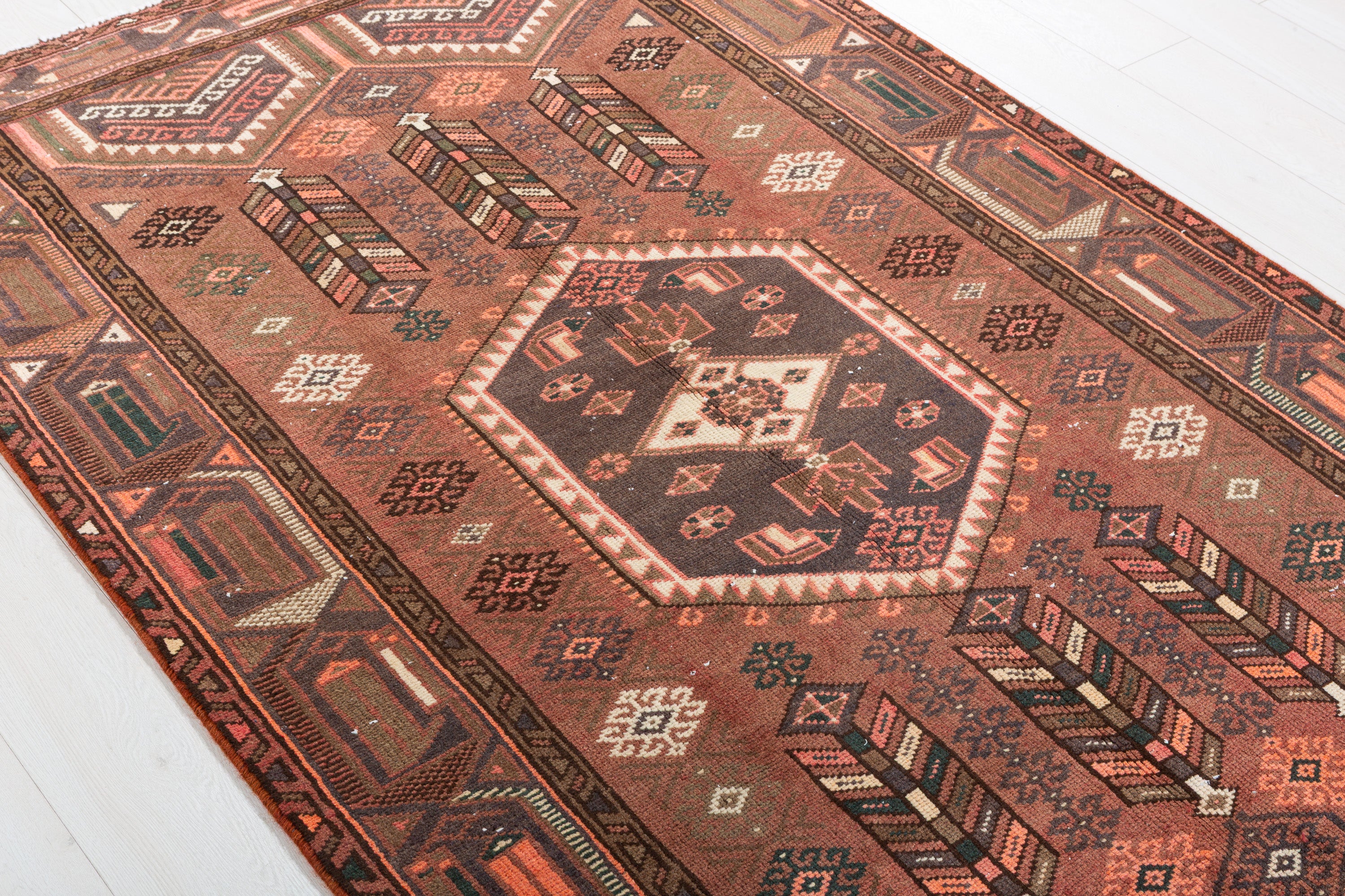 Vintage Rust red, orange Geometric Area Rug – 6' 8" x 4' 3" (204 x 129 cm)