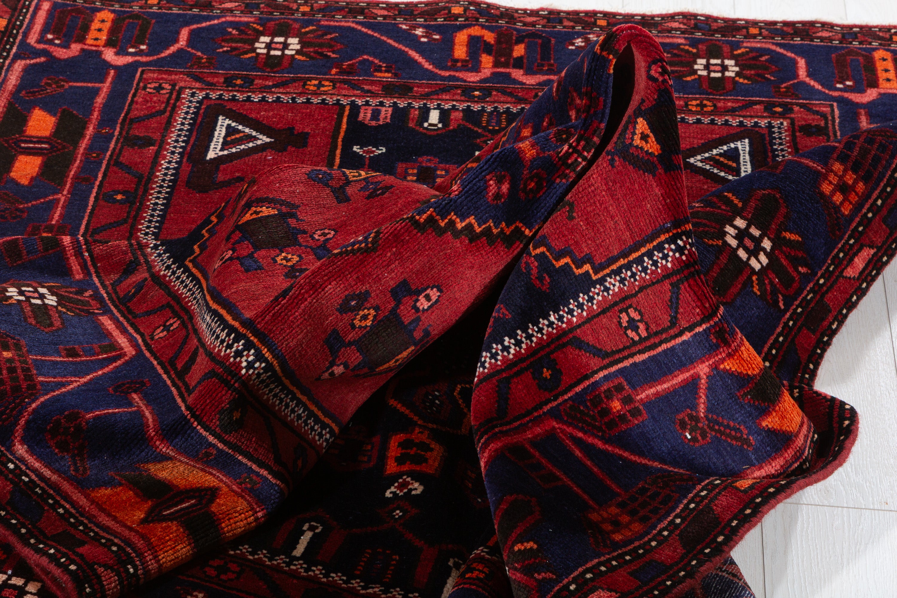 Vintage Red, blue Geometric Area Rug – 7' 1" x 4' 4" (217 x 131 cm)