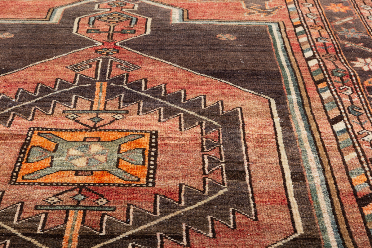 Collectible Antique Brick red, black Geometric Area Rug – 6' 10" x 4' 6" (208 x 136 cm)
