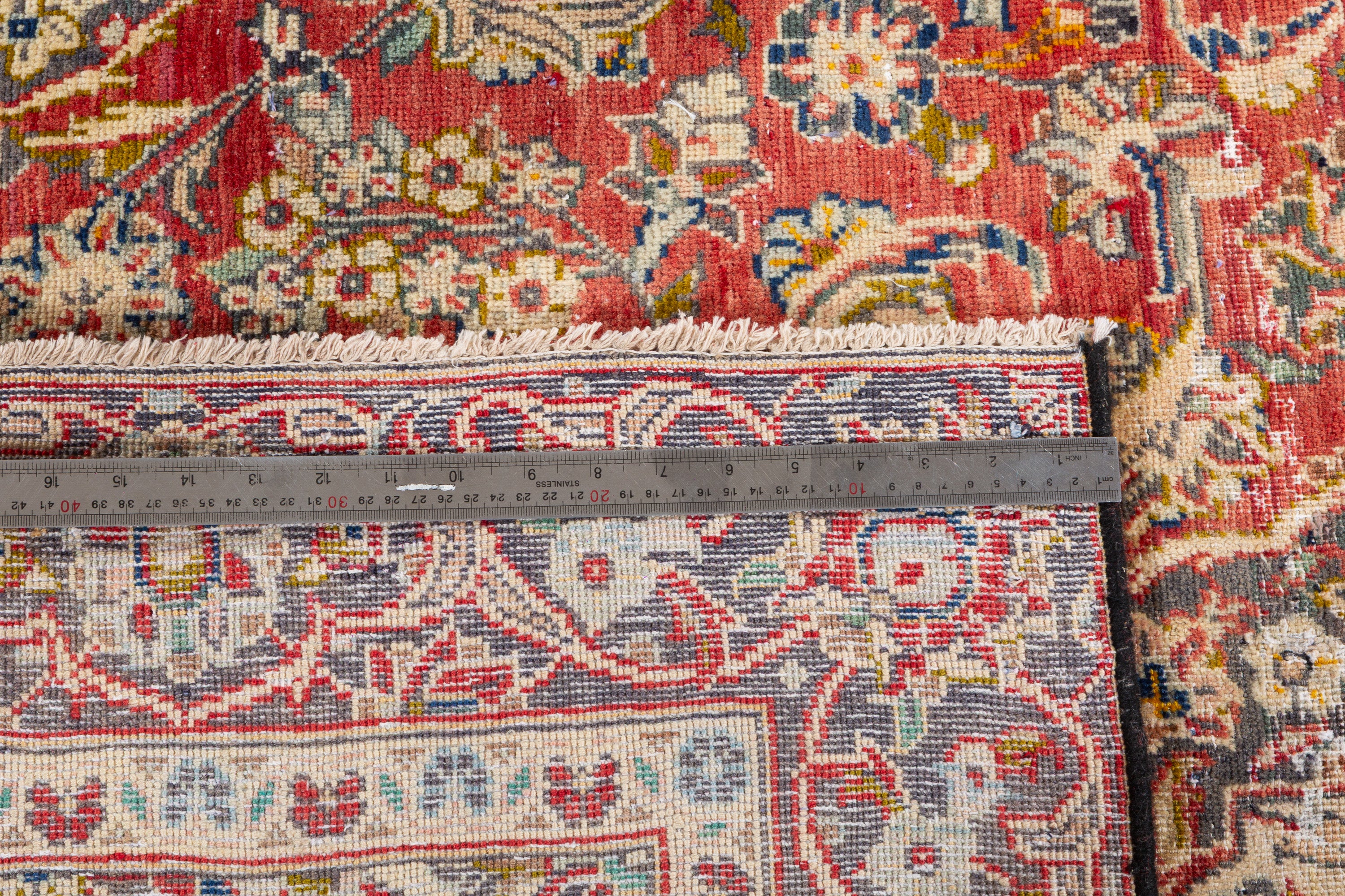 Antique Red Floral Area Rug – 6' 0" x 4' 0" (183 x 122 cm)