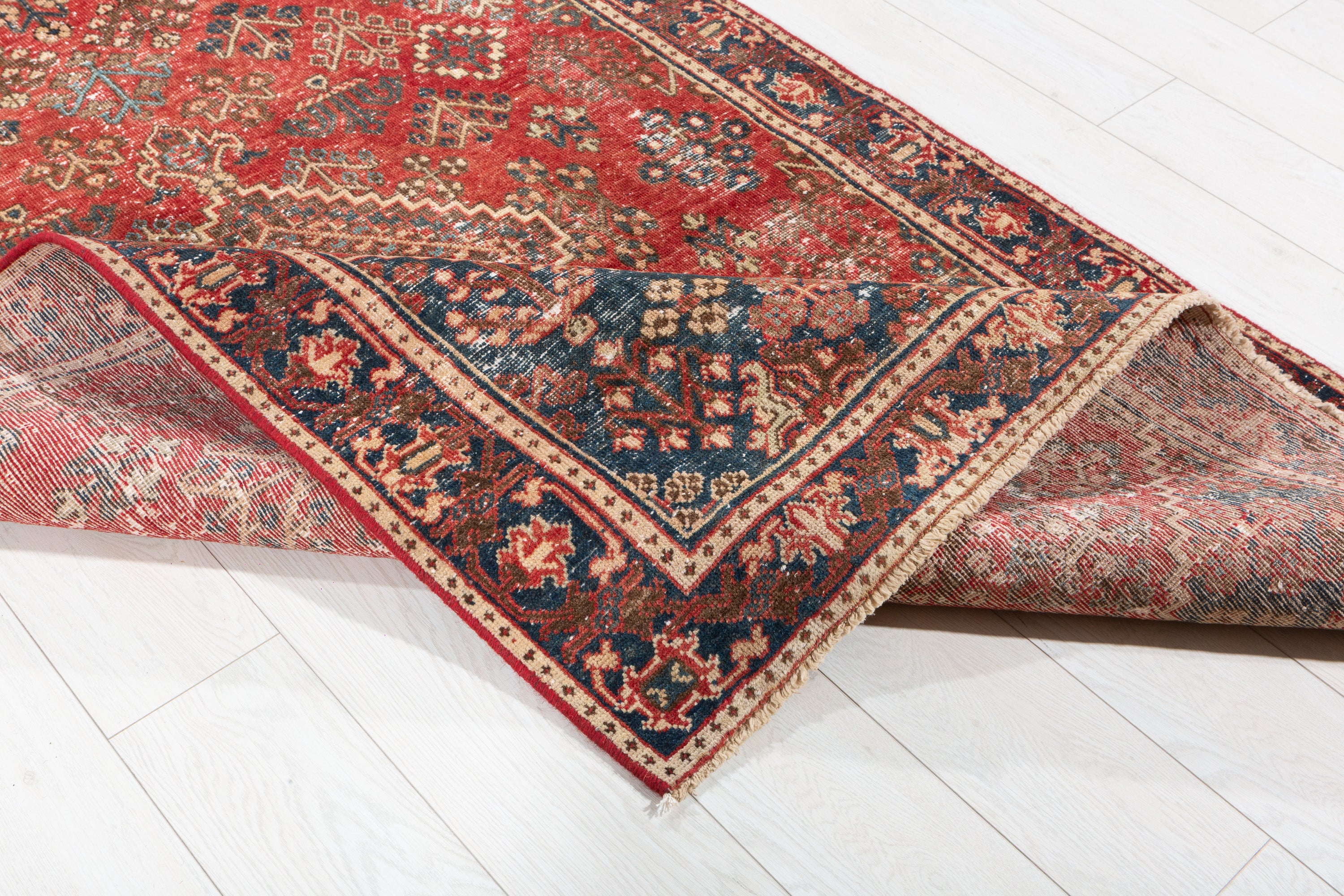 Vintage Red, blue Geometric Area Rug – 6' 7" x 4' 3" (201 x 129 cm)