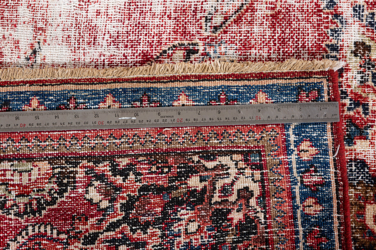 Antique Mashad Faded red Floral Area Rug – 7' 0" x 4' 5" (214 x 135 cm)