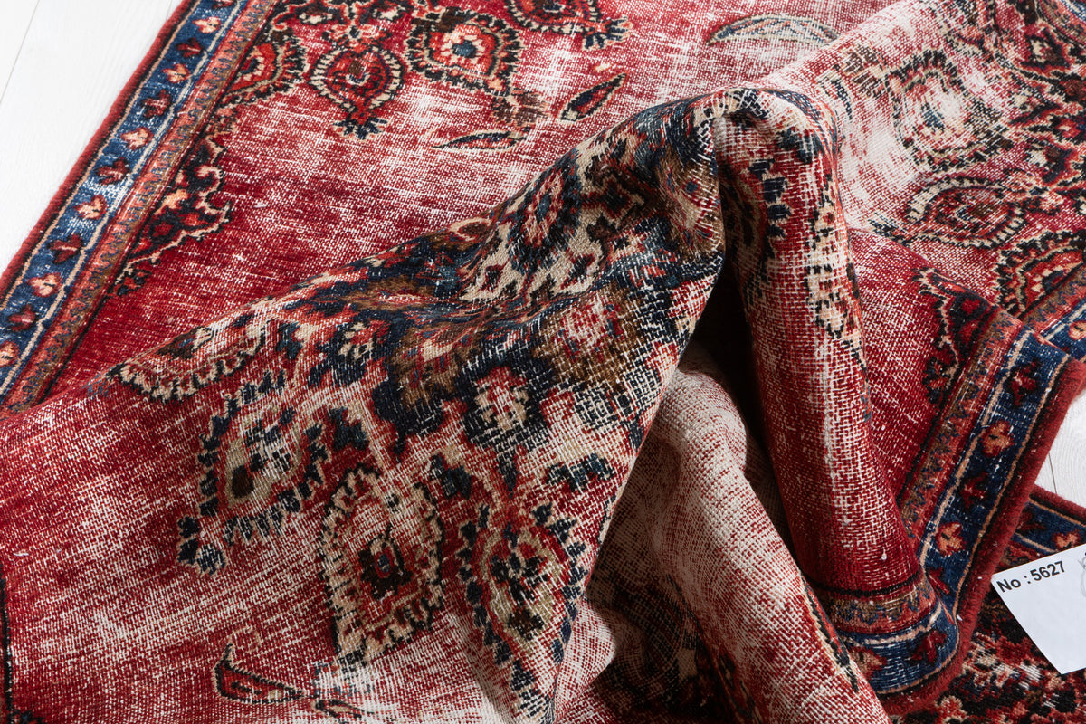 Antique Mashad Faded red Floral Area Rug – 7' 0" x 4' 5" (214 x 135 cm)