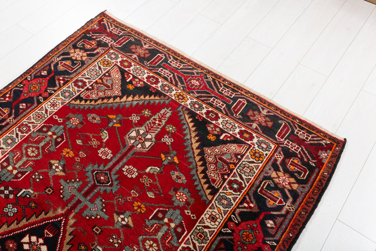 Collectible Vintage Red Geometric Area Rug – 7' 4" x 4' 6" (224 x 136 cm)