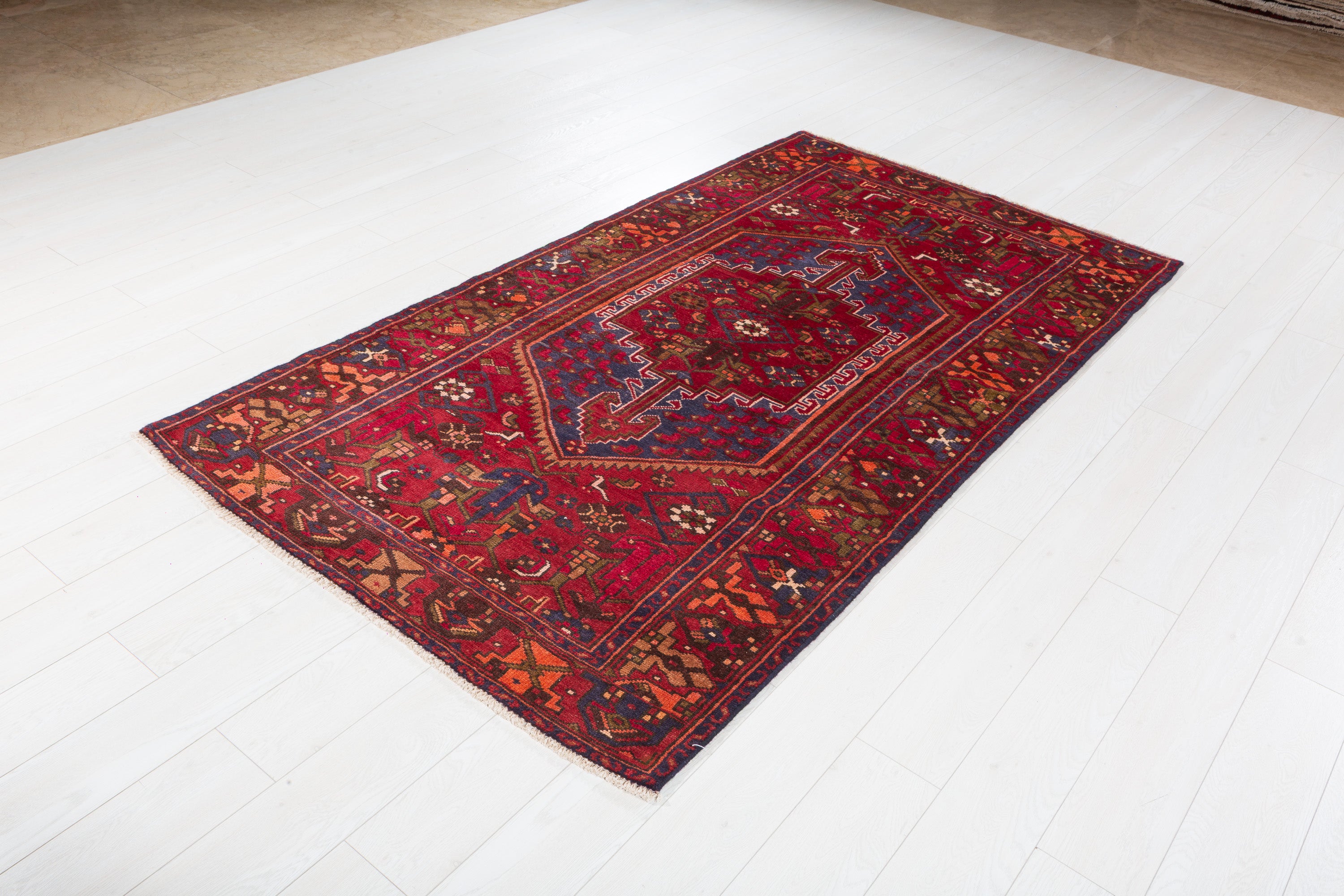 Vintage Red, orange Geometric Area Rug – 7' 7" x 4' 3" (232 x 129 cm)