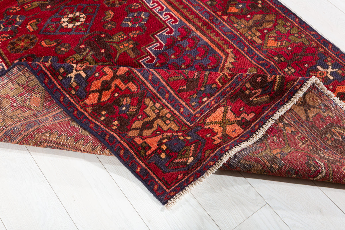 Vintage Red, orange Geometric Area Rug – 7' 7" x 4' 3" (232 x 129 cm)