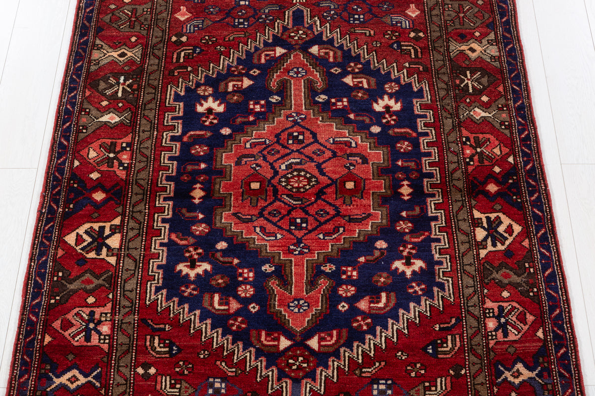Rare Vintage Red, Navy Blue Central Medallion Hand-Knotted Area Rug – 6' 5" x 4' 1" (196 x 124 cm)