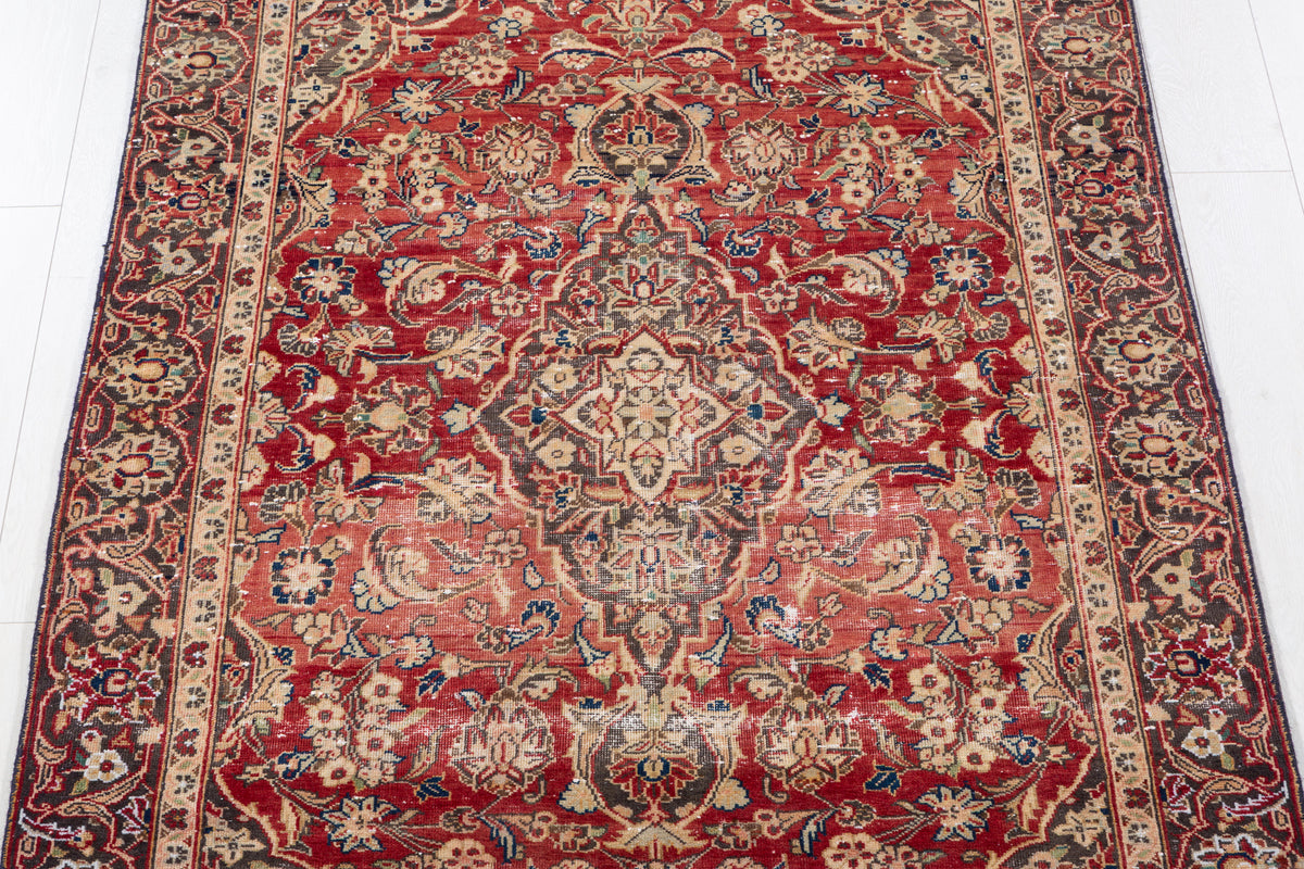 Rare Antique Red Floral Medallion Hand-Knotted Area Rug – 6' 2" x 4' 1" (189 x 125 cm)