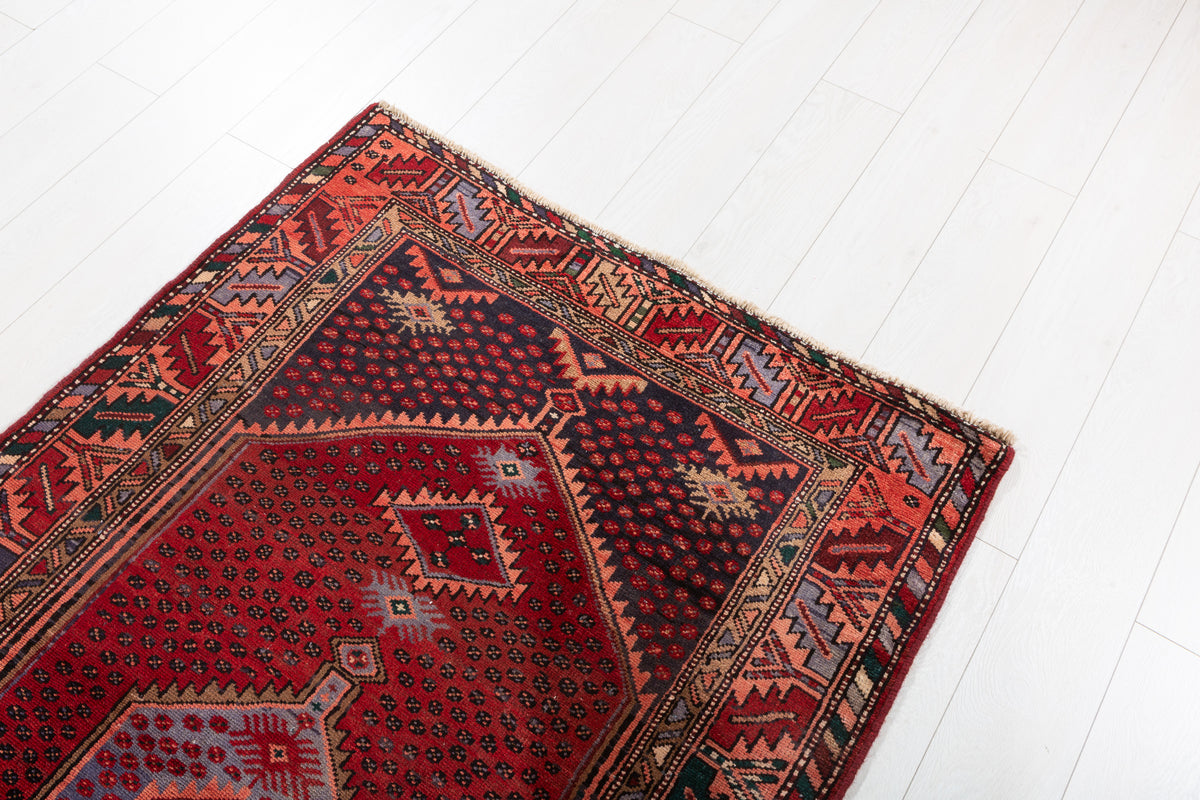 Vintage Rust Red, Salmon Pink Triple Diamond Medallion Hand-Knotted Area Rug – 6' 6" x 3' 8" (198 x 112 cm)