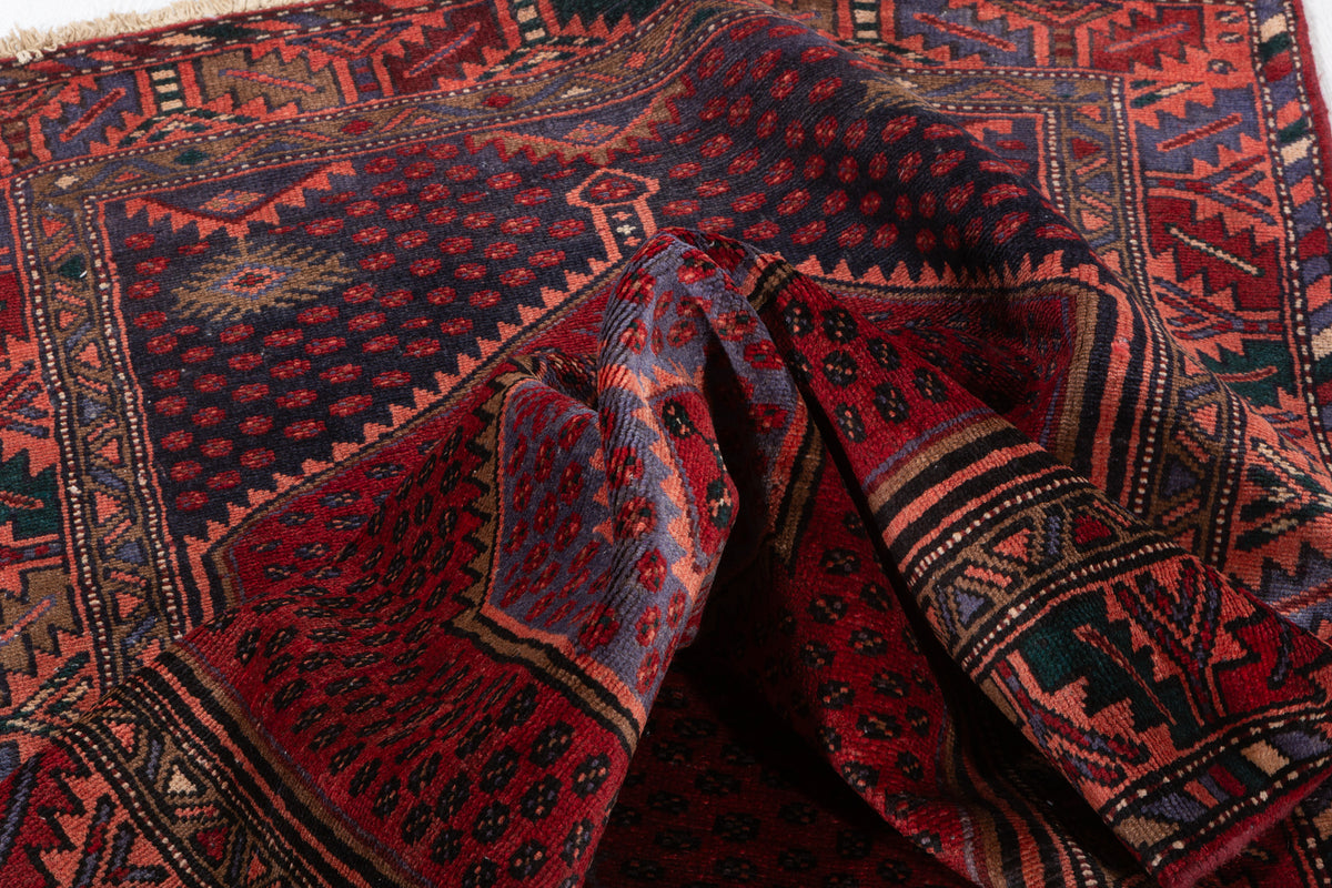 Vintage Rust Red, Salmon Pink Triple Diamond Medallion Hand-Knotted Area Rug – 6' 6" x 3' 8" (198 x 112 cm)