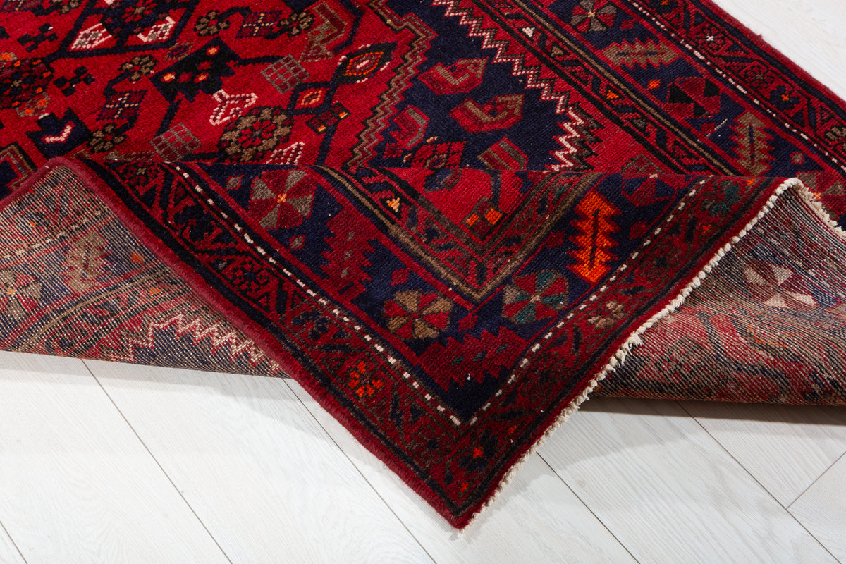 Vintage Red, Deep Navy Blue Central Medallion Hand-Knotted Area Rug – 7' 0" x 3' 8" (213 x 111 cm)