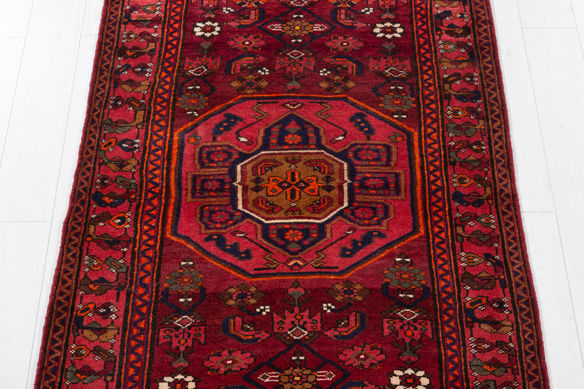 Vintage Burgundy Geometric Medallion Area Rug – 6' 3" x 3' 5" (190 x 105 cm)
