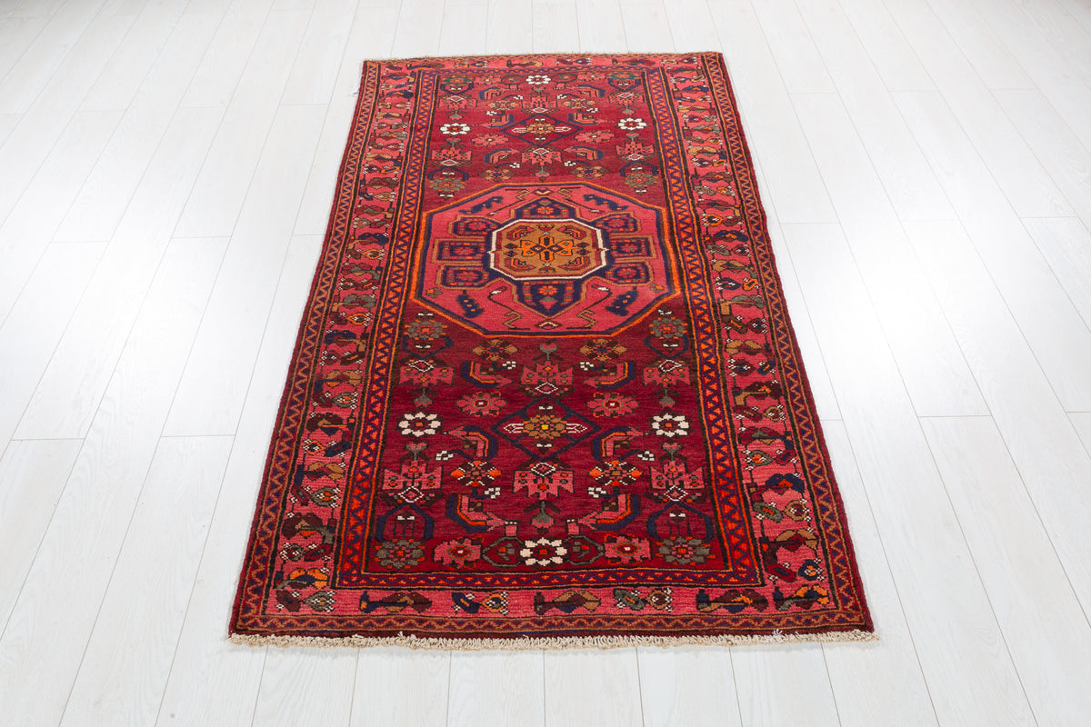 Vintage Burgundy Geometric Medallion Area Rug – 6' 3" x 3' 5" (190 x 105 cm)