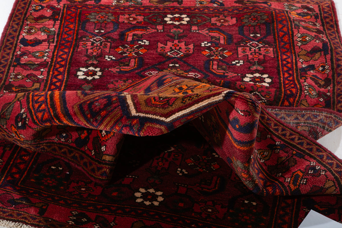 Vintage Burgundy Geometric Medallion Area Rug – 6' 3" x 3' 5" (190 x 105 cm)