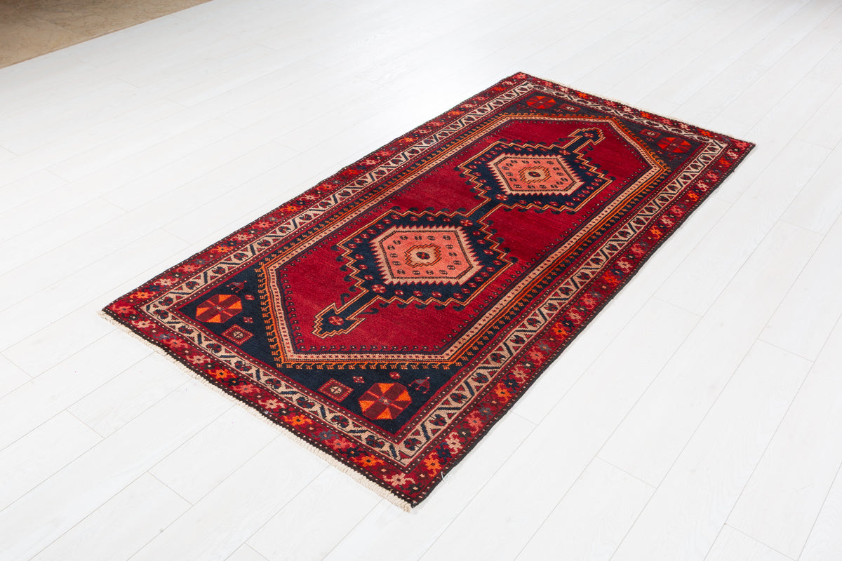 Vintage Red and Pink Medallion Hand-Knotted Area Rug – 6' 7" x 3' 5" (201 x 104 cm)