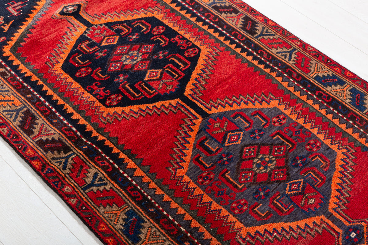 Vintage Red and Brown Medallion Hand-Knotted Area Rug – 6' 8" x 3' 3" (204 x 100 cm)