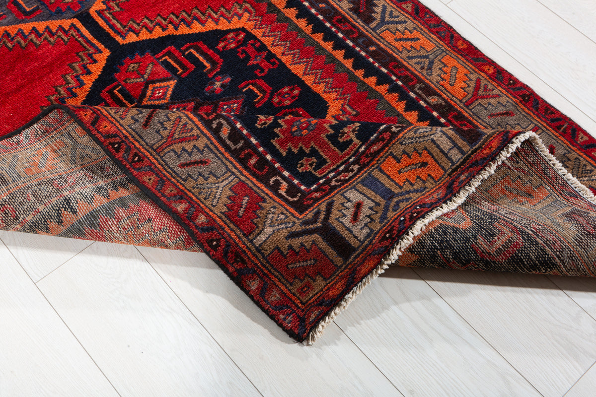 Vintage Red and Brown Medallion Hand-Knotted Area Rug – 6' 8" x 3' 3" (204 x 100 cm)