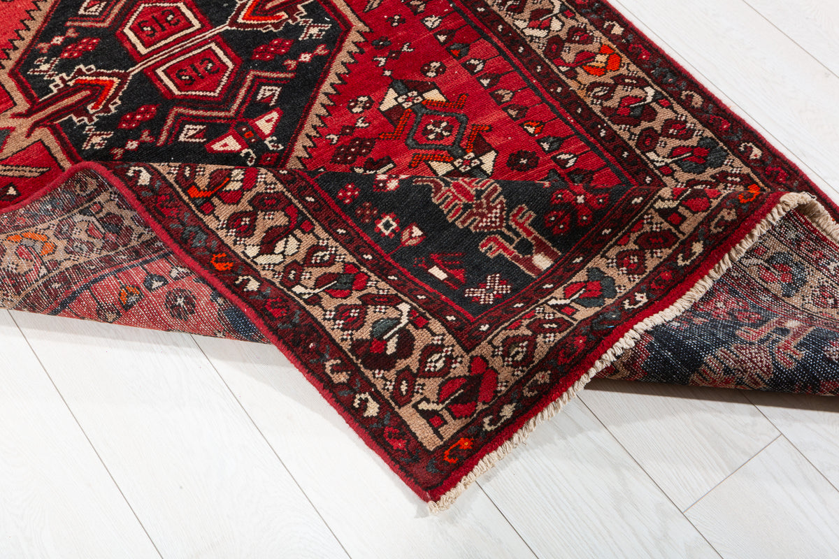 Vintage Red and Brown Diamond medallion Hand-Knotted Area Rug – 6' 6" x 3' 3" (199 x 100 cm)