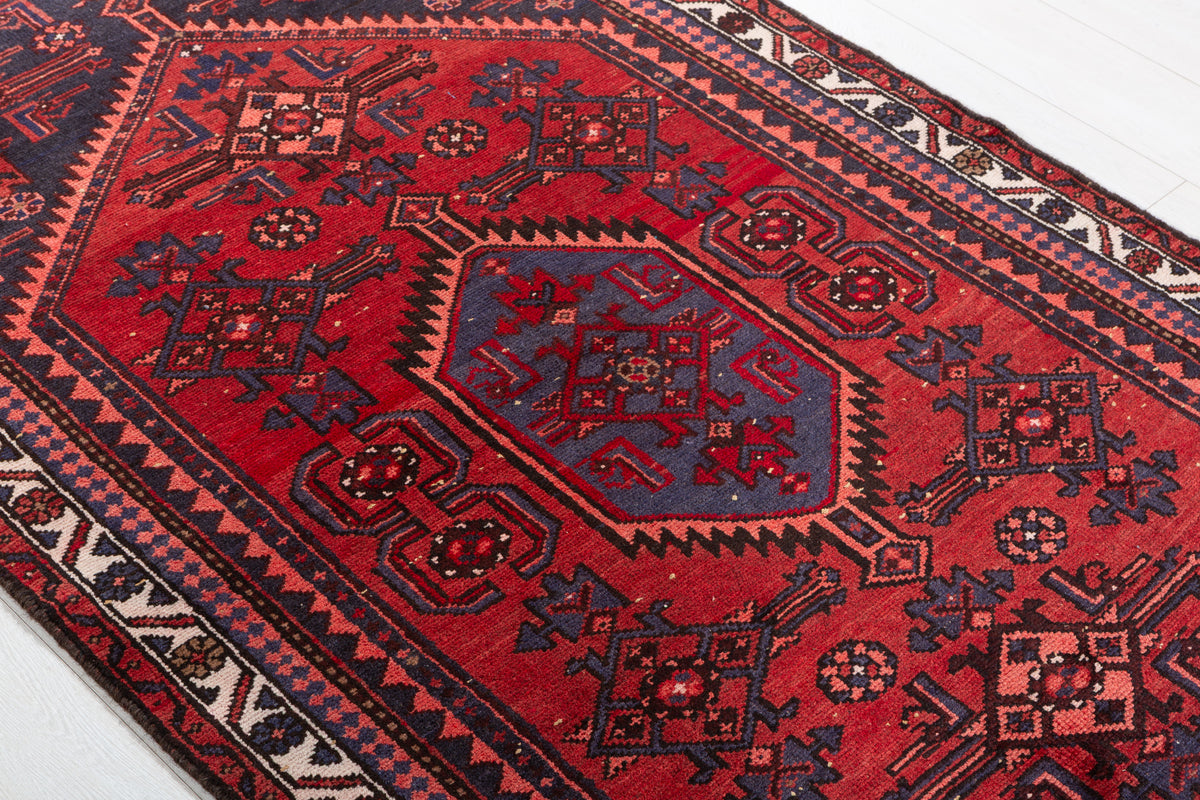 Vintage Red and Navy Blue Medallion Hand-Knotted Area Rug – 6' 5" x 3' 7" (196 x 108 cm)