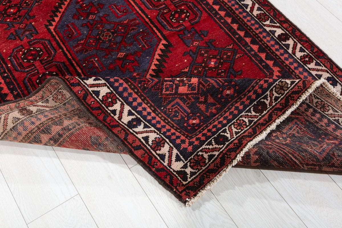 Vintage Red and Navy Blue Medallion Hand-Knotted Area Rug – 6' 5" x 3' 7" (196 x 108 cm)