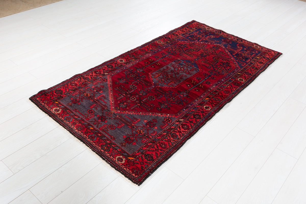 Vintage Red Tonal Central Medallion Hand-Knotted Area Rug – 6' 10" x 3' 7" (209 x 110 cm)