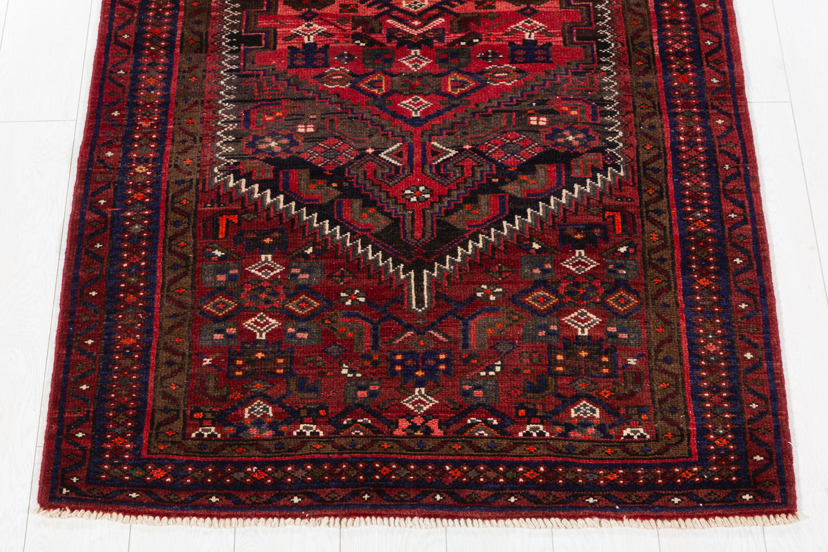 Vintage Rust Red Central Geometric Medallion Hand-Knotted Area Rug – 6' 4" x 3' 7" (194 x 108 cm)