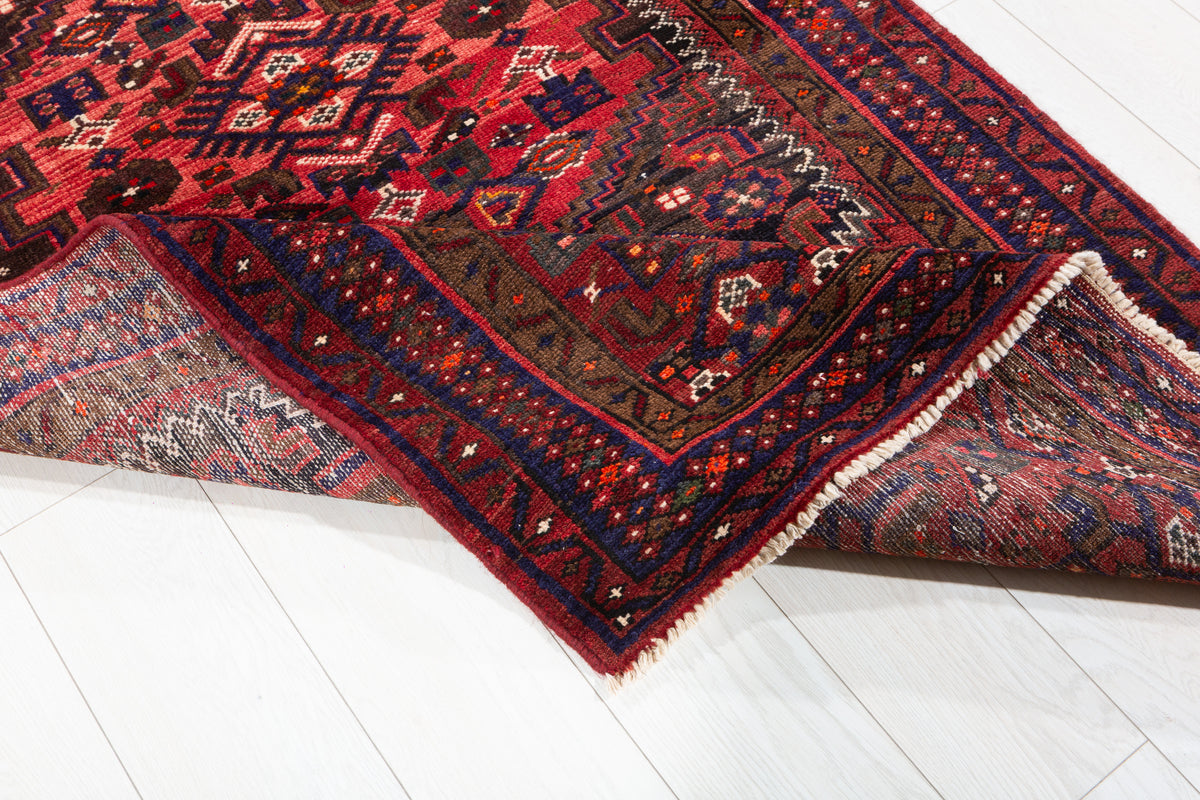Vintage Rust Red Central Geometric Medallion Hand-Knotted Area Rug – 6' 4" x 3' 7" (194 x 108 cm)
