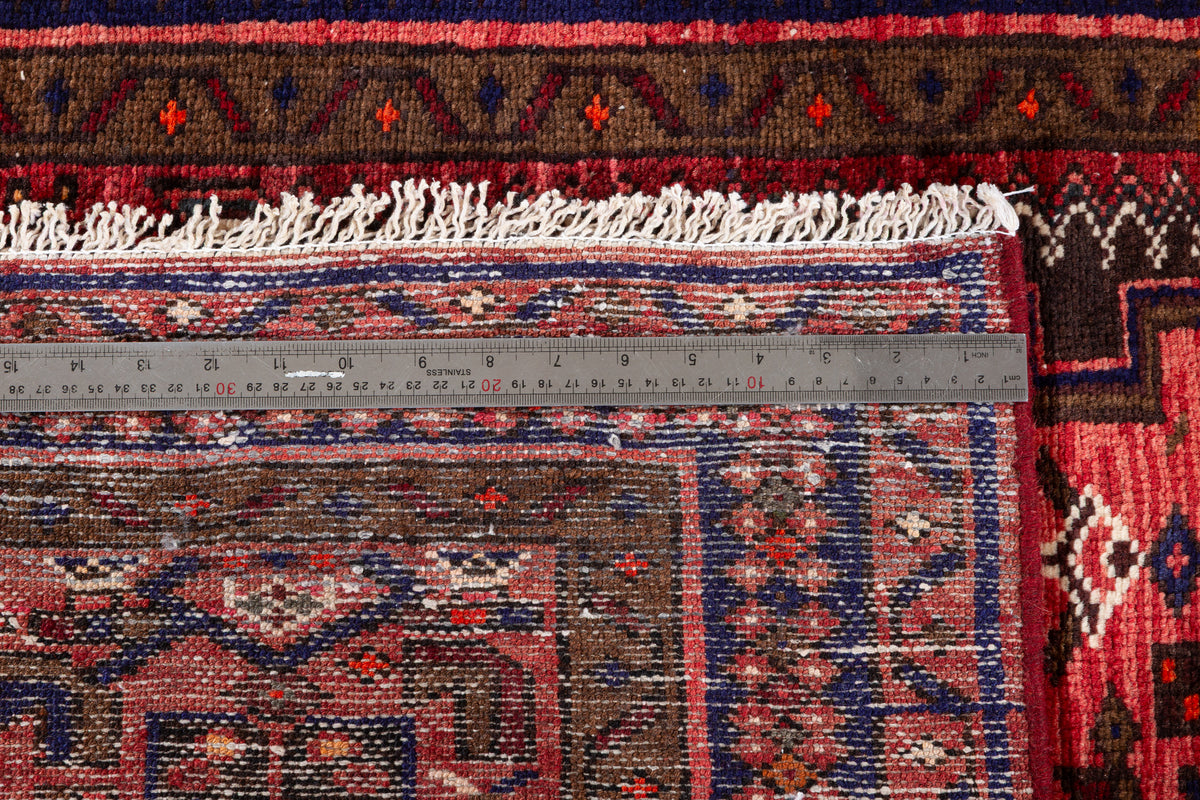 Vintage Rust Red Central Geometric Medallion Hand-Knotted Area Rug – 6' 4" x 3' 7" (194 x 108 cm)