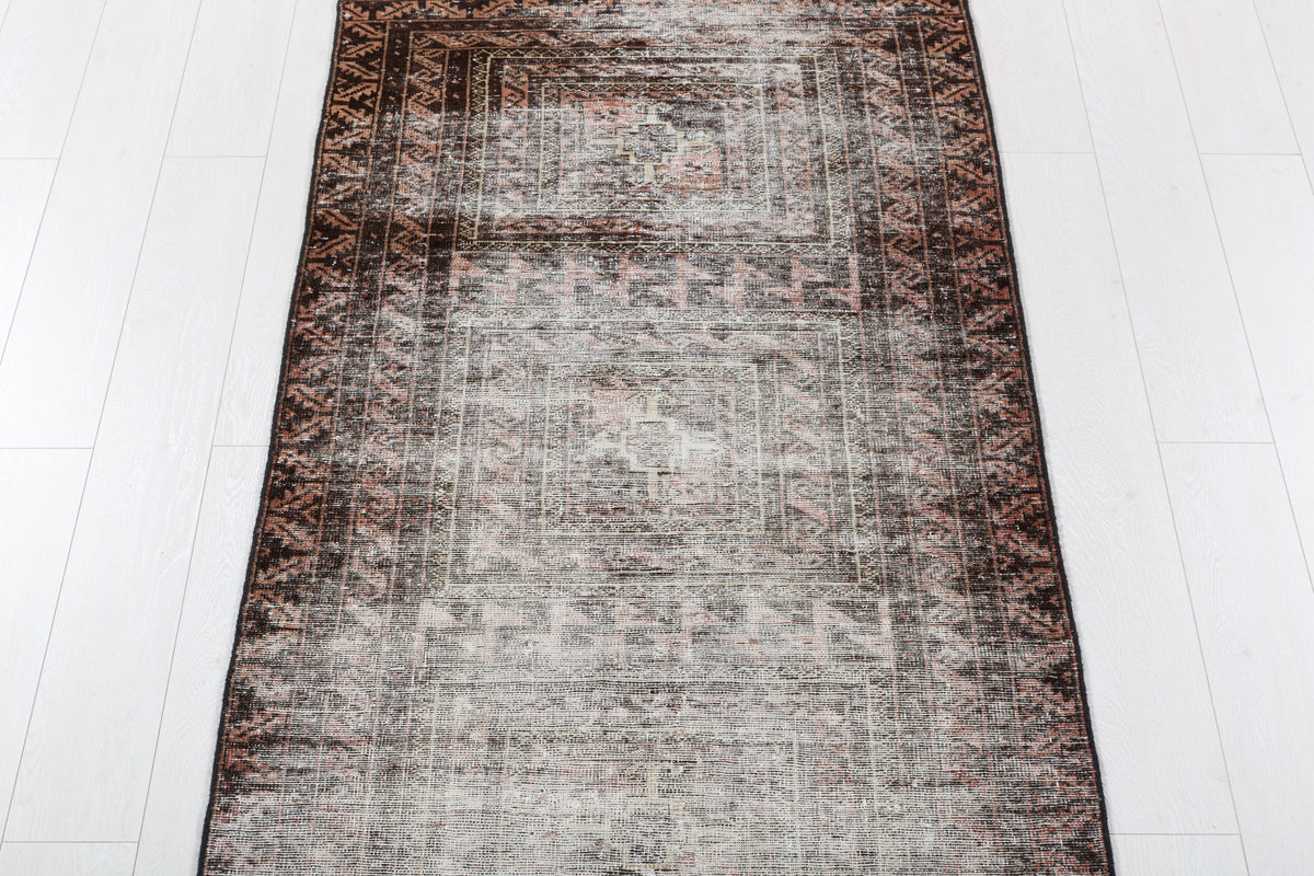 Antique Rose Distressed Open Field Hand-Knotted Area Rug – 6' 6" x 3' 1" (199 x 95 cm)