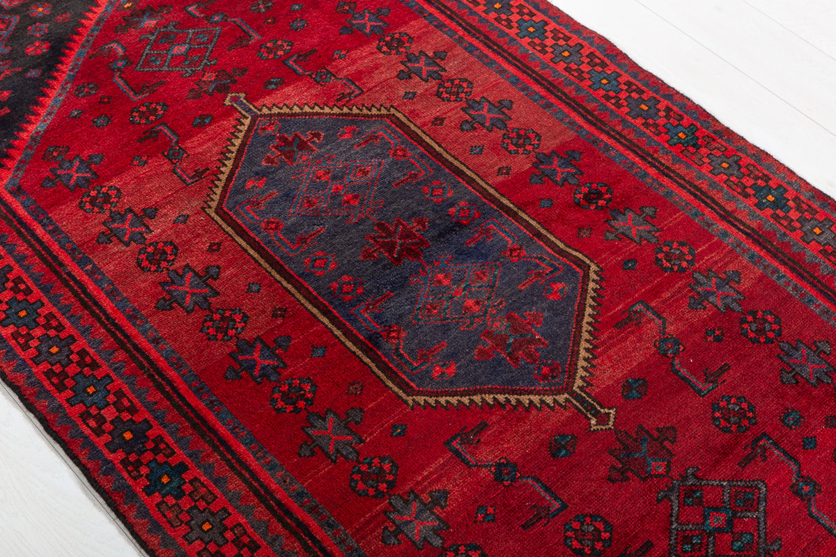 Vintage Red and Blue Diamond Medallion Hand-Knotted Area Rug – 6' 10" x 3' 5" (209 x 104 cm)