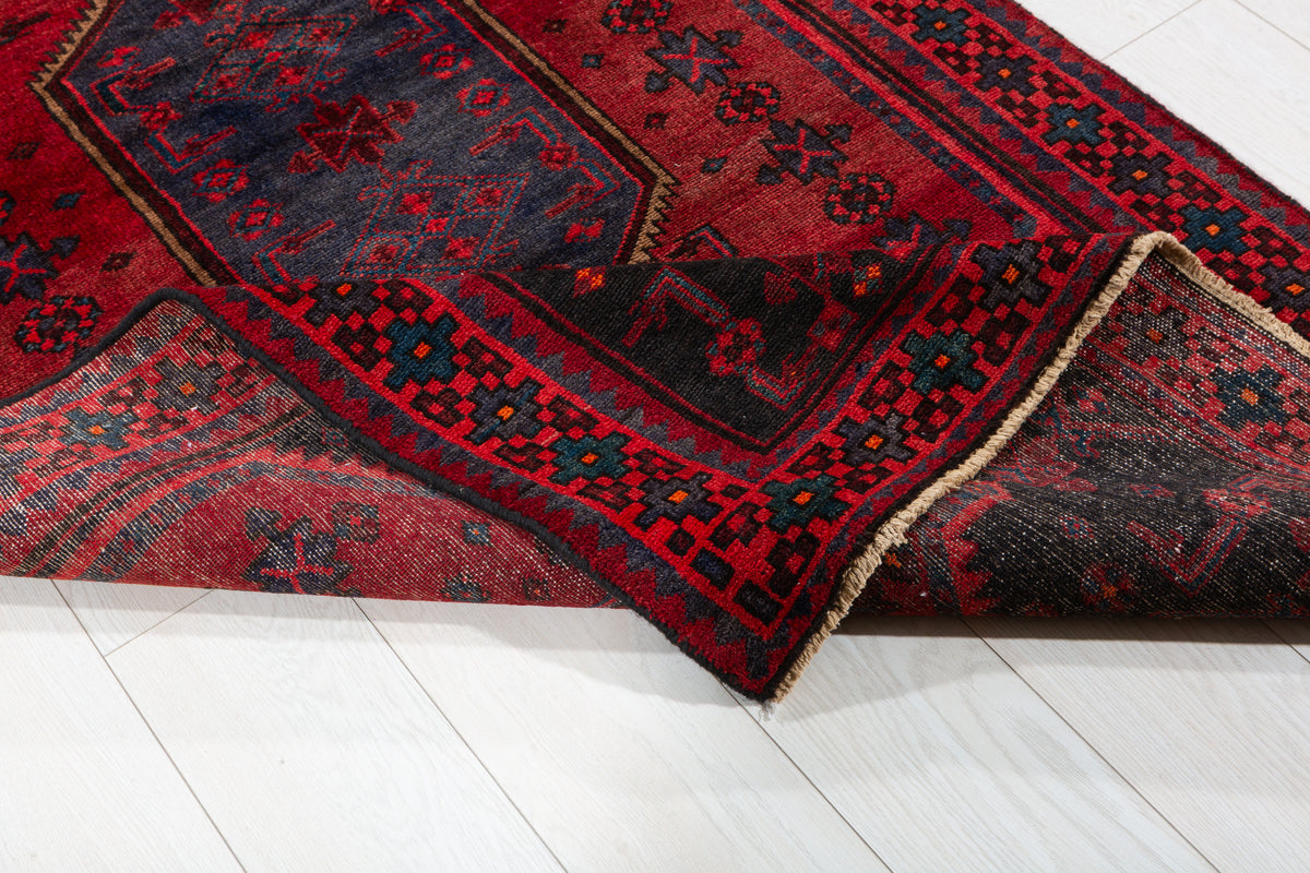 Vintage Red and Blue Diamond Medallion Hand-Knotted Area Rug – 6' 10" x 3' 5" (209 x 104 cm)