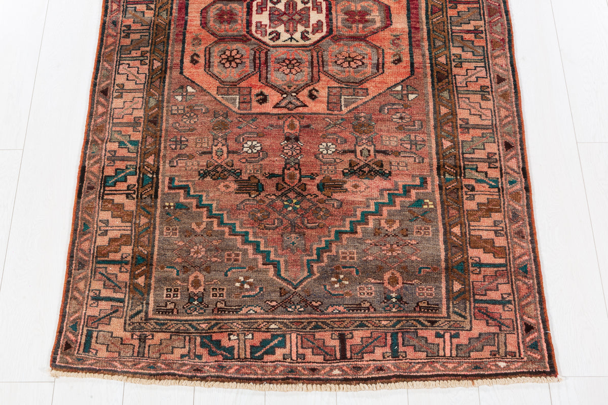 Tapis vintage délavé rouge rouille à motif intégral Medallion – 6' 7" x 3' 5" (201 x 105 cm)