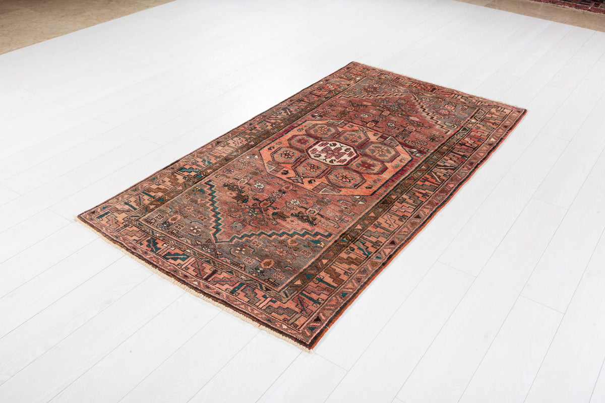 Tapis vintage délavé rouge rouille à motif intégral Medallion – 6' 7" x 3' 5" (201 x 105 cm)