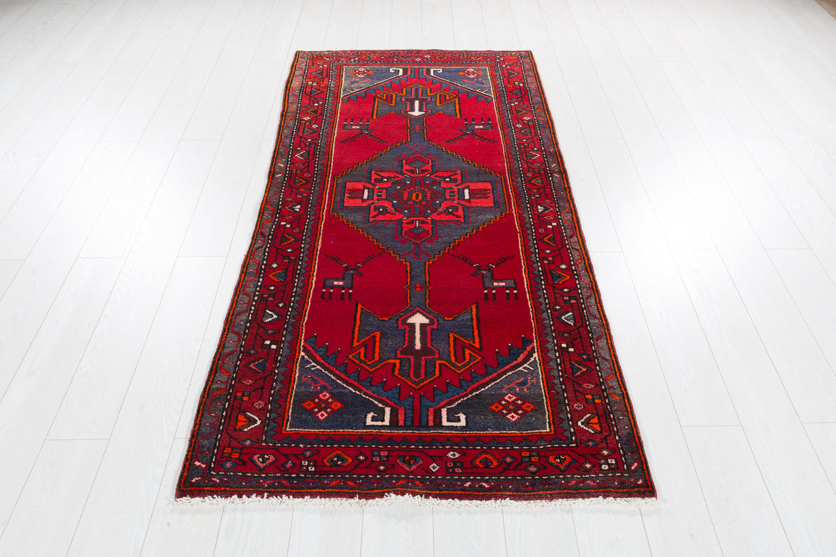 Vintage Red Large Central Medallion Hand-Knotted Area Rug – 6' 9" x 3' 3" (207 x 100 cm)