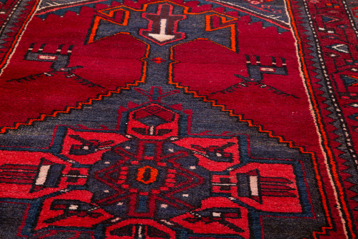Vintage Red Large Central Medallion Hand-Knotted Area Rug – 6' 9" x 3' 3" (207 x 100 cm)