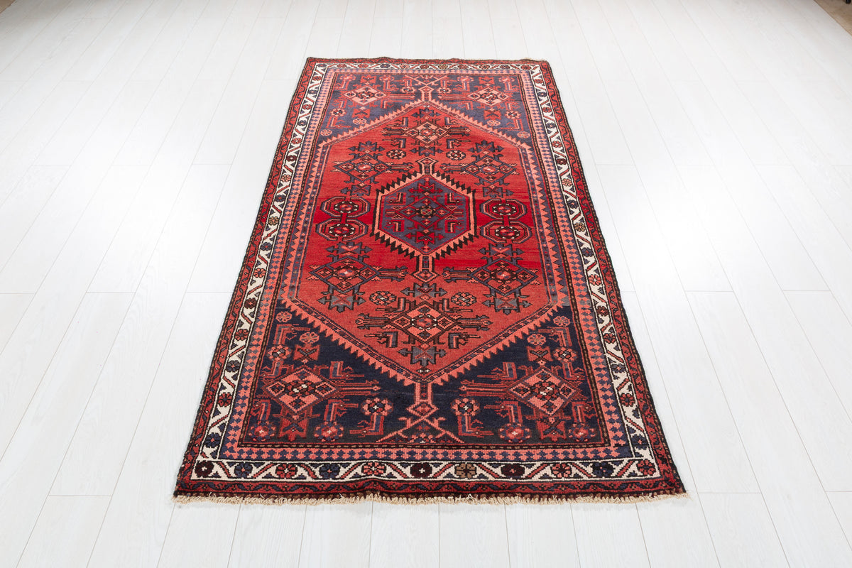 Tapis vintage rouge et bleu marine à double médaillon géométrique – 6' 6" x 3' 8" (198 x 111 cm)