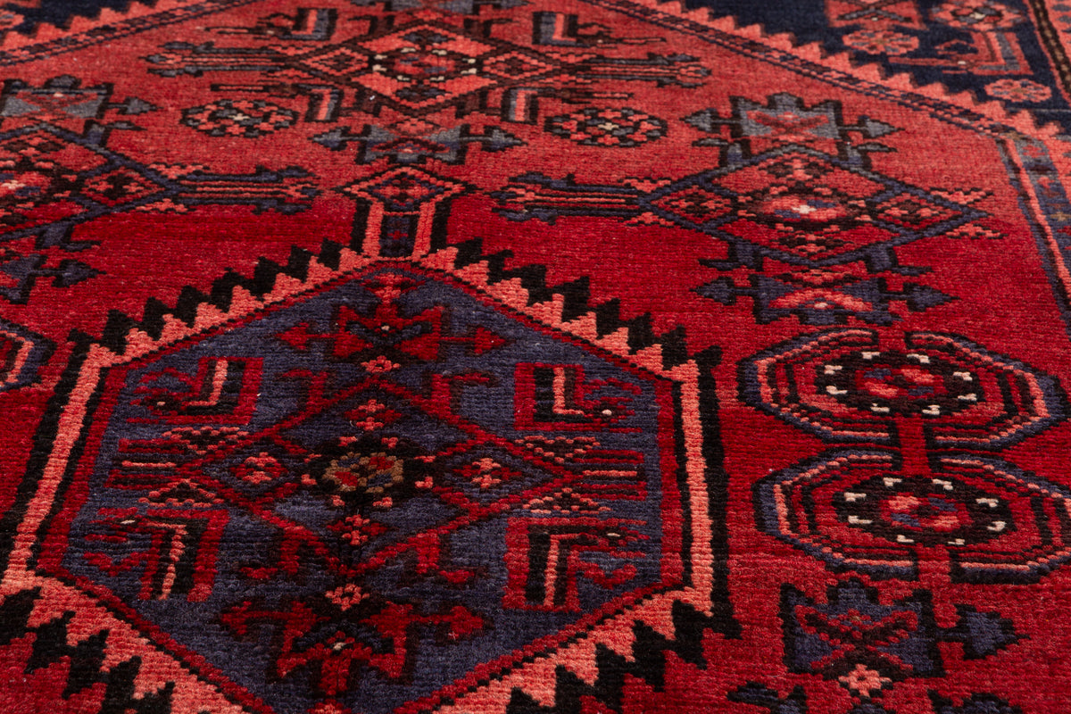 Tapis vintage rouge et bleu marine à double médaillon géométrique – 6' 6" x 3' 8" (198 x 111 cm)