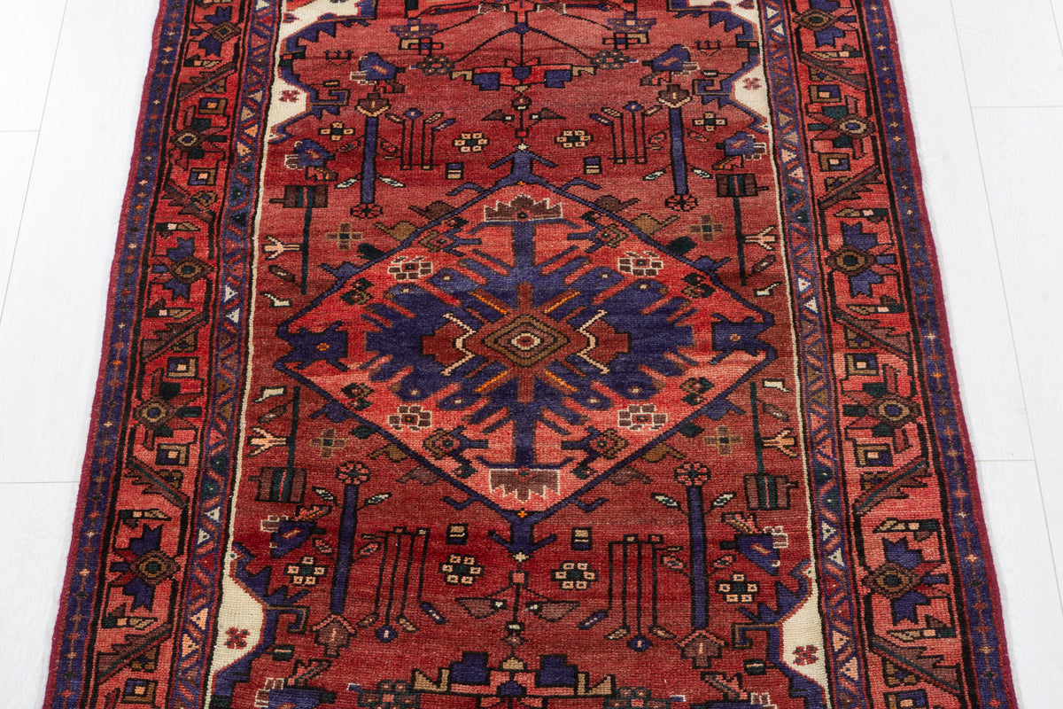 Vintage Rust Fine Medallion Hand-Knotted Area Rug – 6' 7" x 3' 7" (201 x 108 cm)