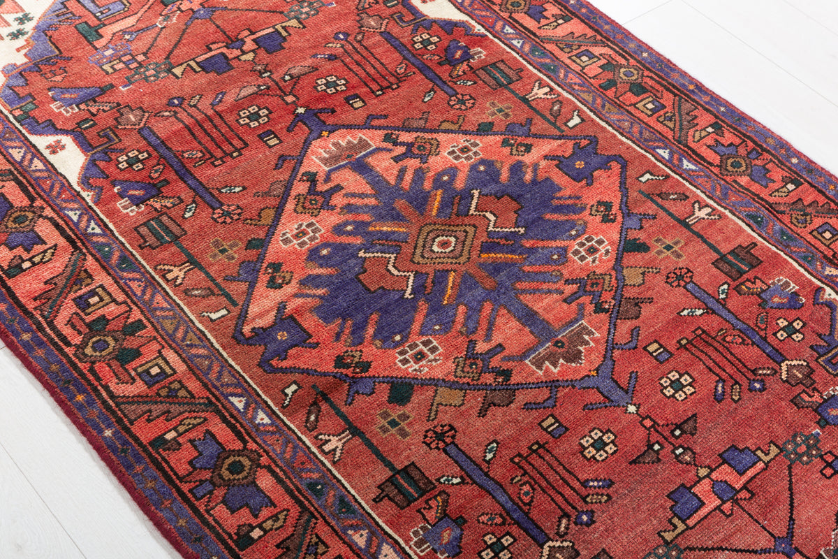 Vintage Rust Fine Medallion Hand-Knotted Area Rug – 6' 7" x 3' 7" (201 x 108 cm)