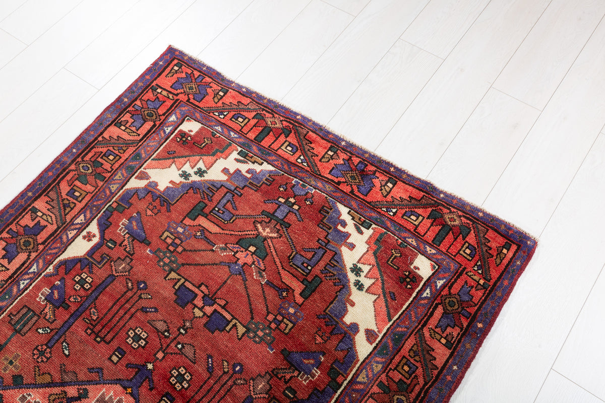 Vintage Rust Fine Medallion Hand-Knotted Area Rug – 6' 7" x 3' 7" (201 x 108 cm)