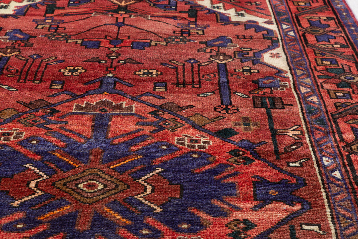 Vintage Rust Fine Medallion Hand-Knotted Area Rug – 6' 7" x 3' 7" (201 x 108 cm)