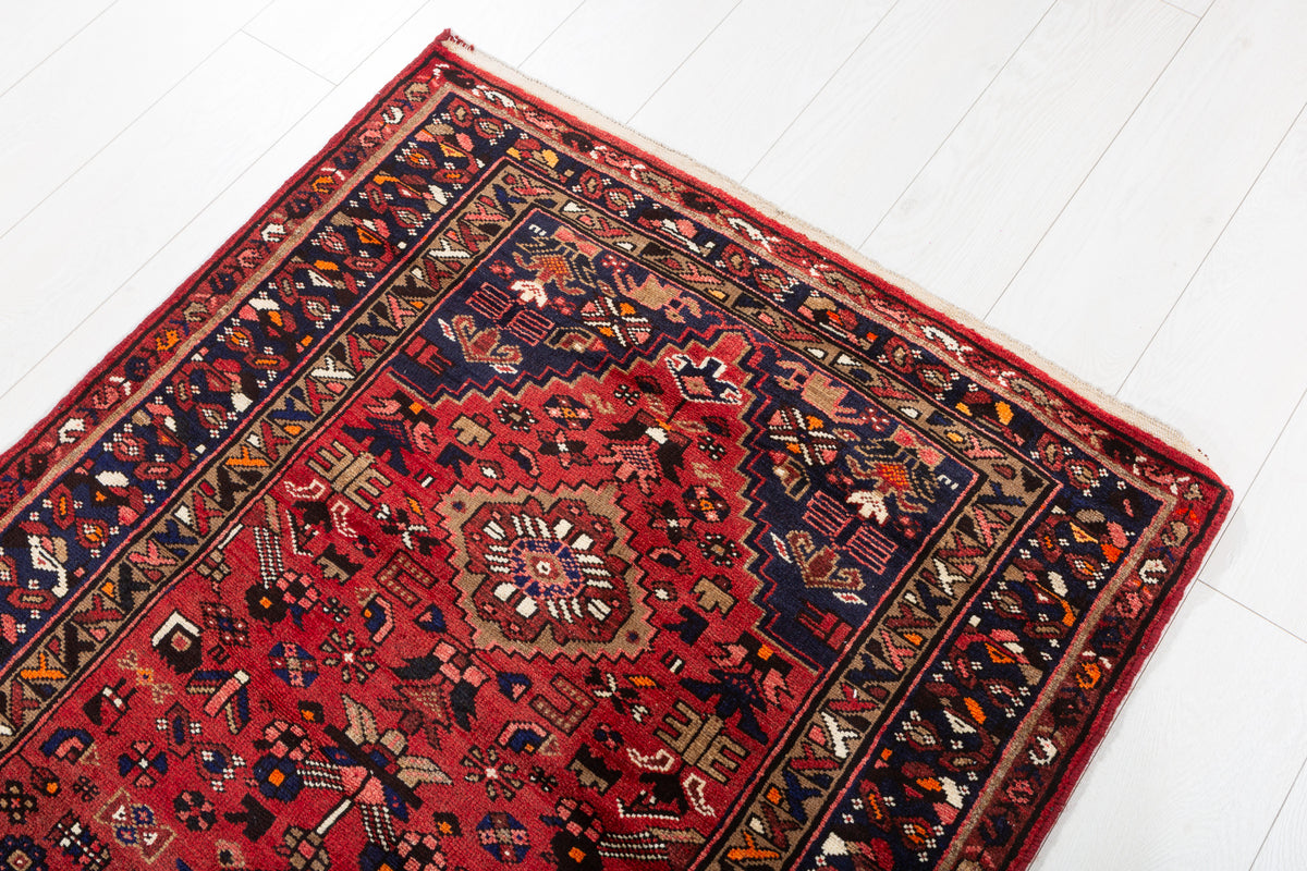 Vintage Rust Red Fine-Motif Geometric Medallion Hand-Knotted Area Rug – 6' 4" x 3' 2" (194 x 96 cm)