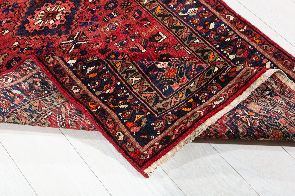 Vintage Rust Red Fine-Motif Geometric Medallion Hand-Knotted Area Rug – 6' 4" x 3' 2" (194 x 96 cm)