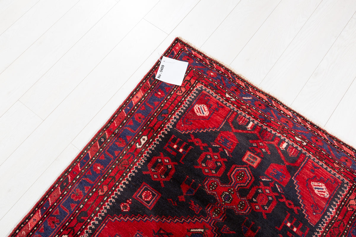 Vintage Red Botanical Medallion Composition Hand-Knotted Area Rug – 6' 9" x 3' 4" (206 x 102 cm)