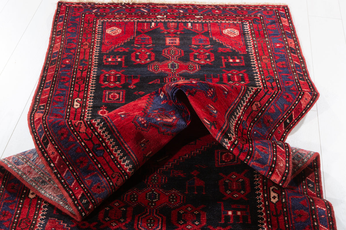 Vintage Red Botanical Medallion Composition Hand-Knotted Area Rug – 6' 9" x 3' 4" (206 x 102 cm)